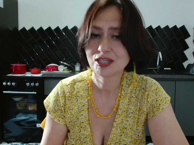 ANGELALADI live webcam show