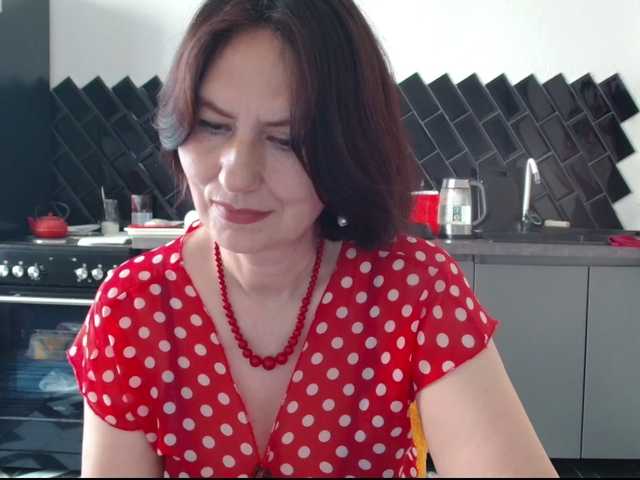 ANGELALADI