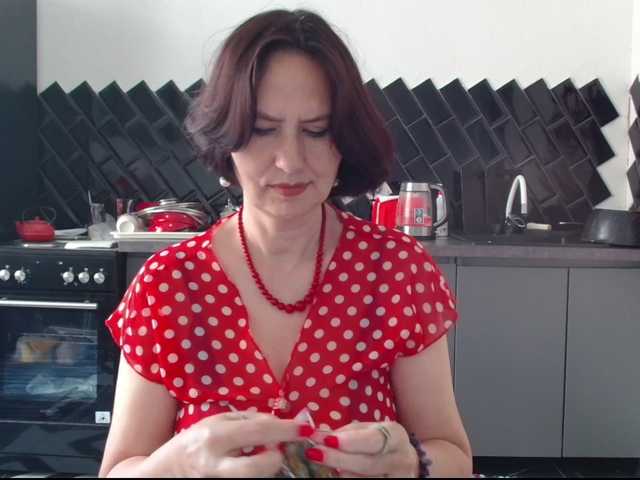 go to chat with ANGELALADI
