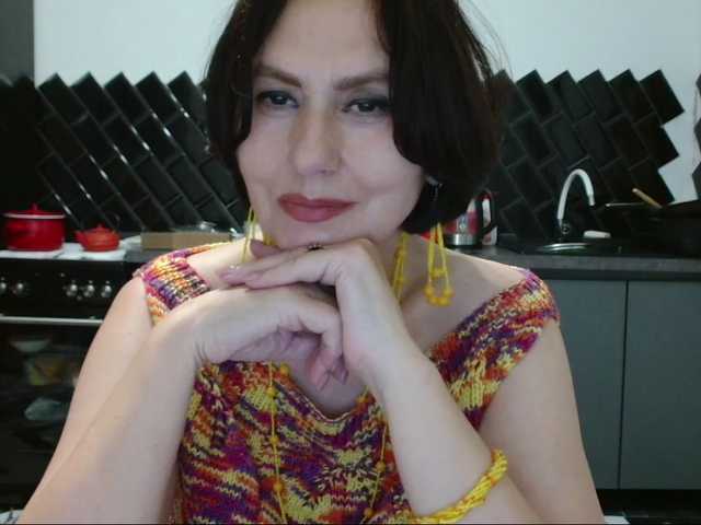 ANGELALADI