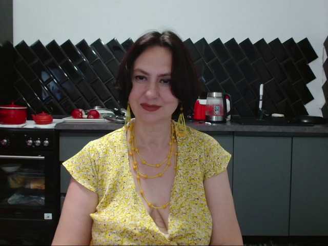 ANGELALADI
