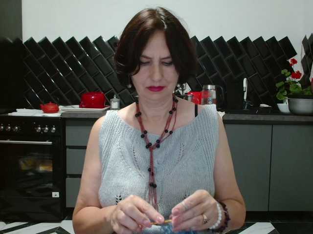 ANGELALADI
