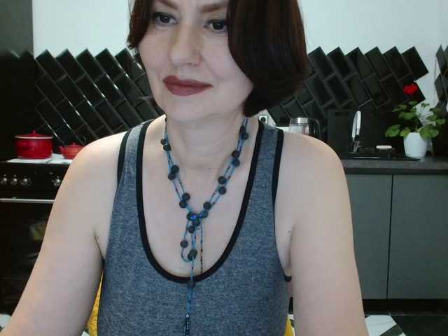 ANGELALADI