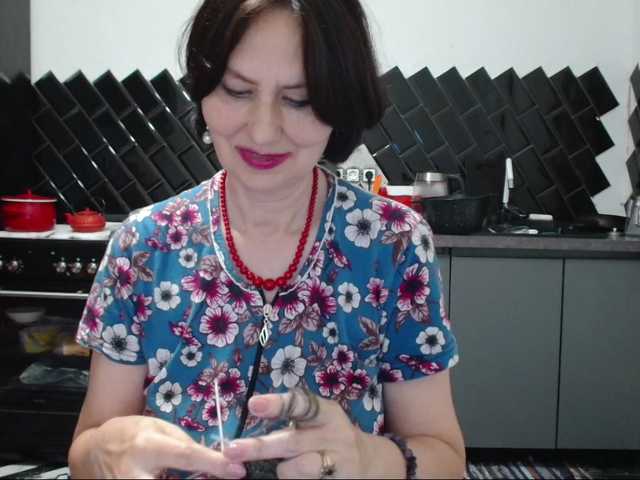 ANGELALADI