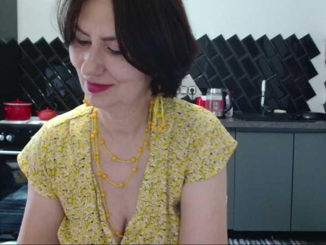 ANGELALADI live cam on BongaCams