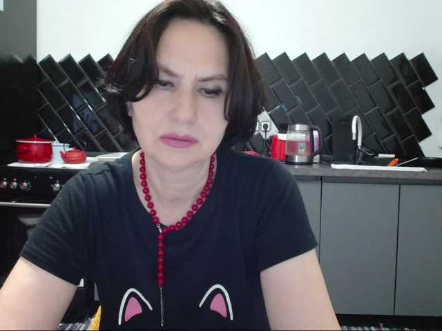 ANGELALADI
