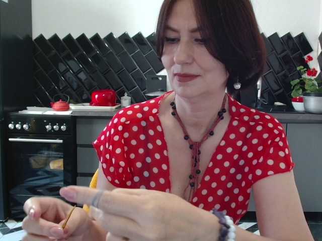 ANGELALADI