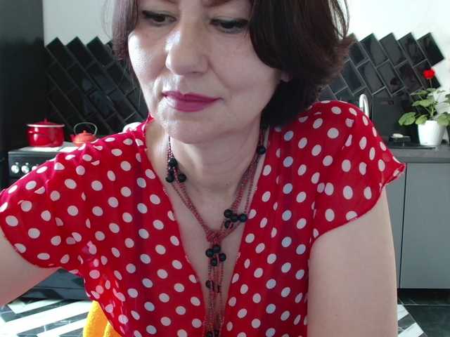 ANGELALADI