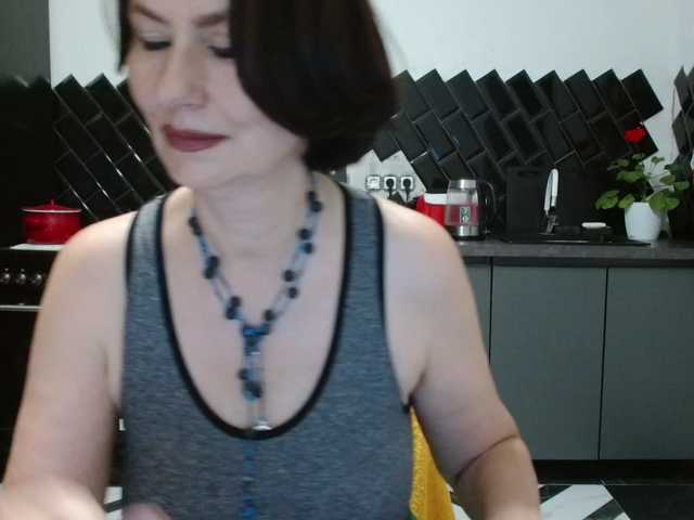 ANGELALADI