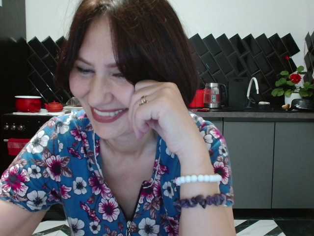 ANGELALADI