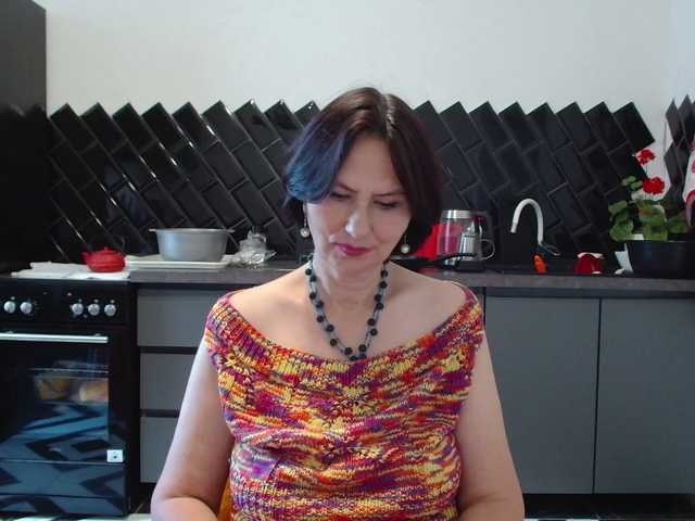ANGELALADI