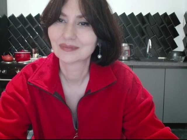 ANGELALADI