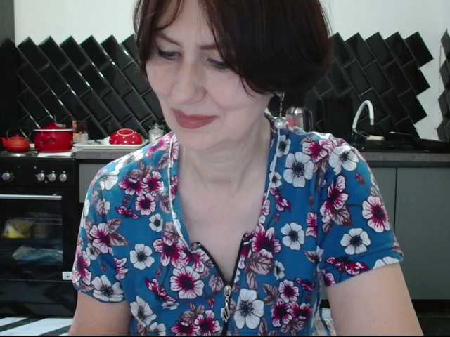 ANGELALADI