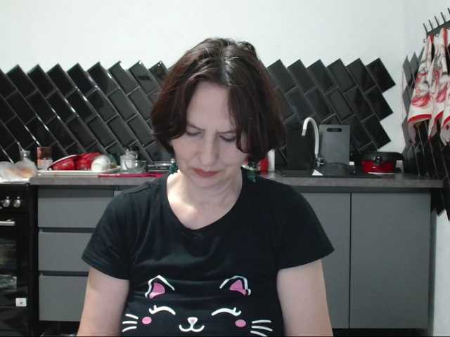 ANGELALADI