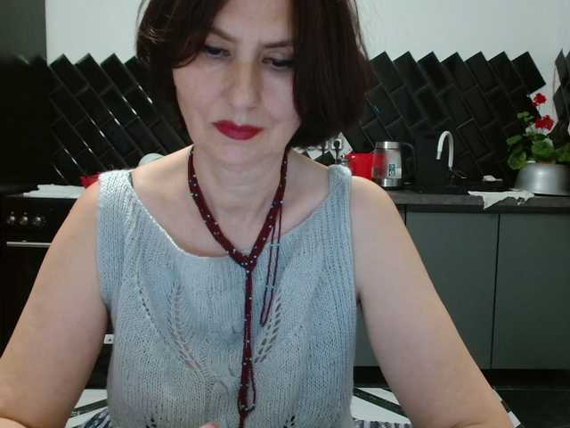 ANGELALADI