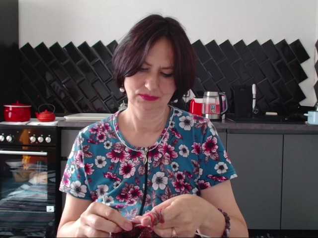 ANGELALADI