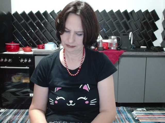 ANGELALADI