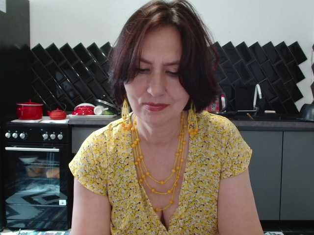 ANGELALADI live cam on BongaCams