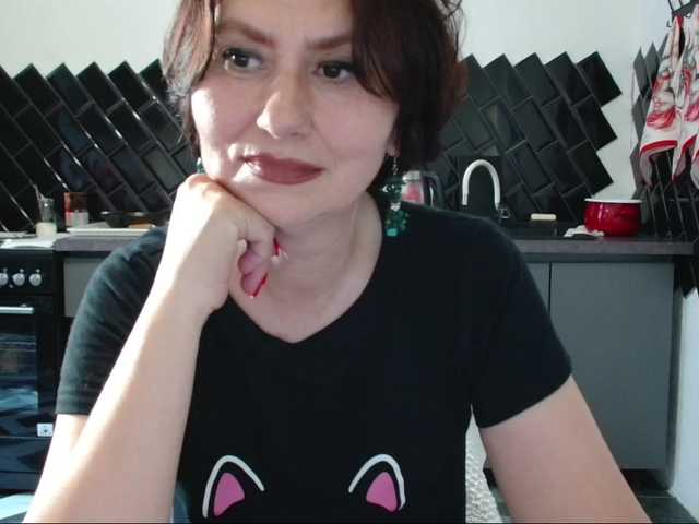 ANGELALADI