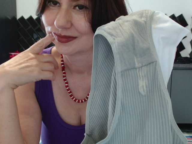 ANGELALADI live webcam show