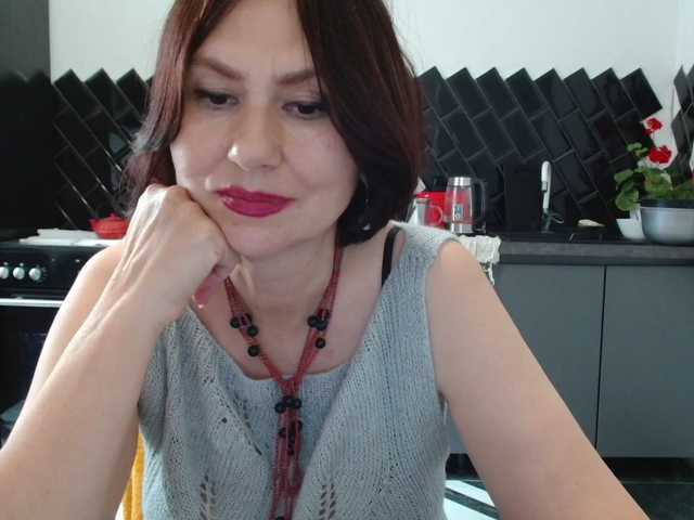 ANGELALADI