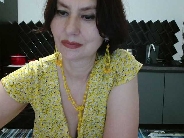 ANGELALADI live webcam show