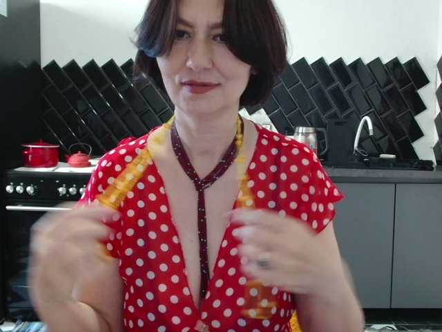 ANGELALADI live webcam show