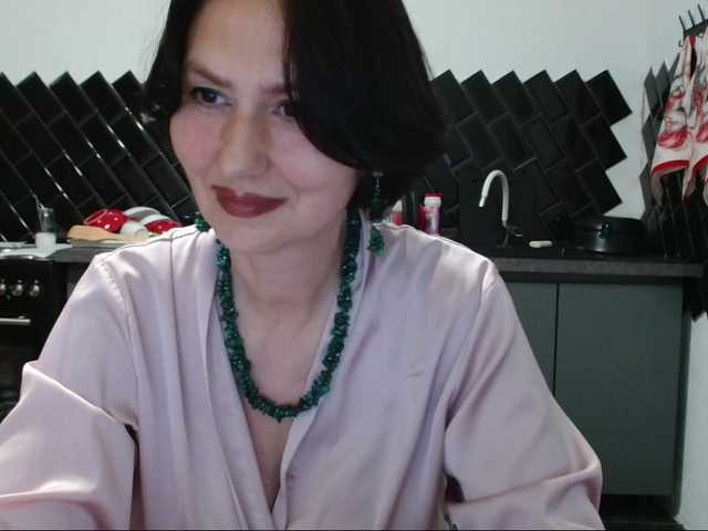 ANGELALADI live cam on BongaCams