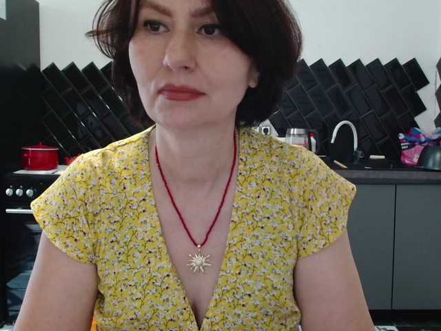 ANGELALADI