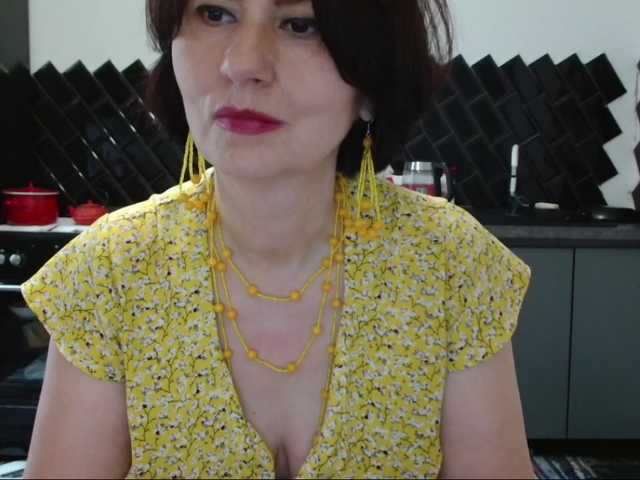 ANGELALADI live cam on BongaCams