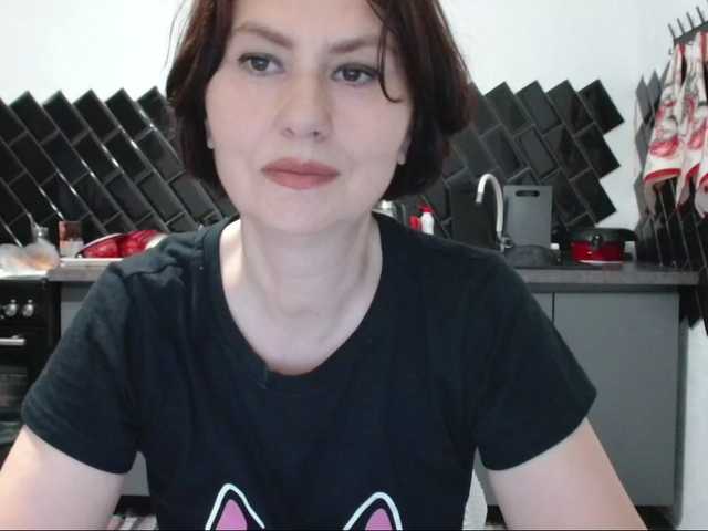 ANGELALADI