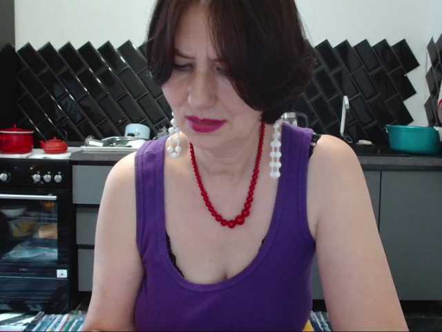 ANGELALADI