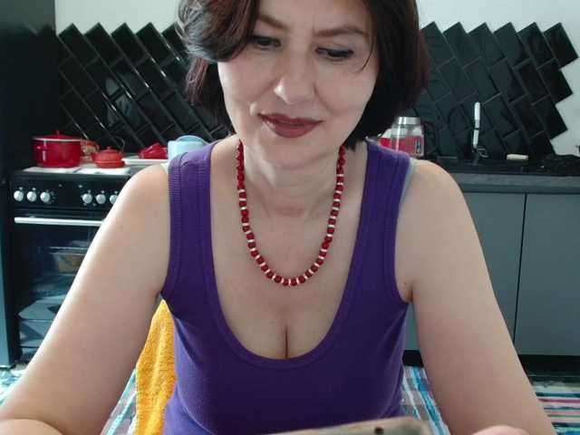 ANGELALADI