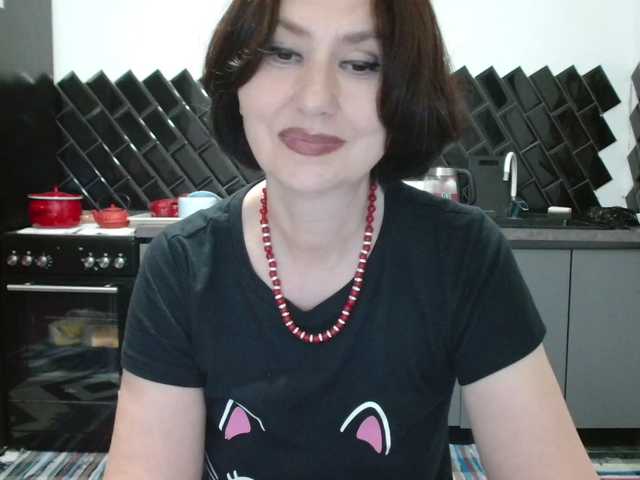 ANGELALADI