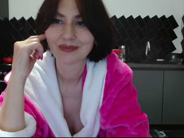 ANGELALADI