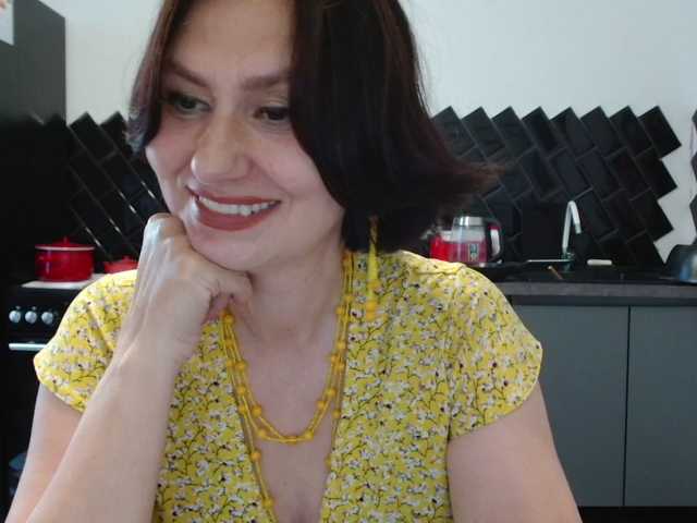 ANGELALADI live webcam show