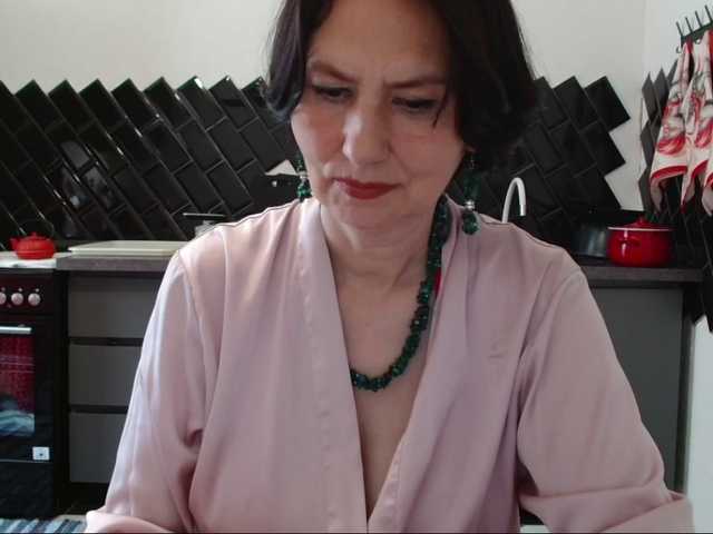 ANGELALADI