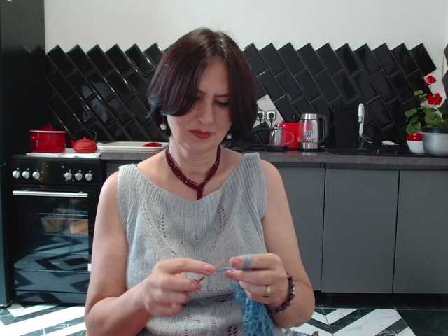 ANGELALADI