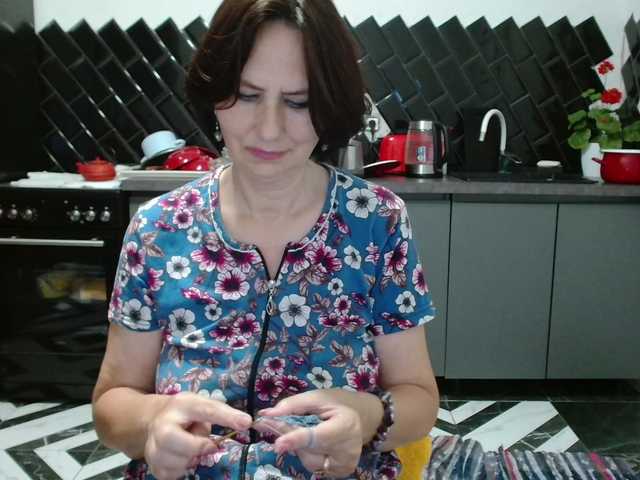 ANGELALADI