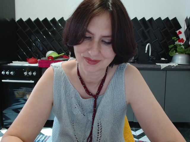 ANGELALADI