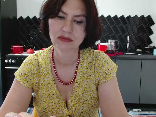 ANGELALADI
