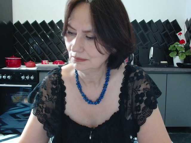 ANGELALADI