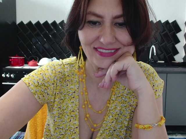 ANGELALADI live cam on BongaCams