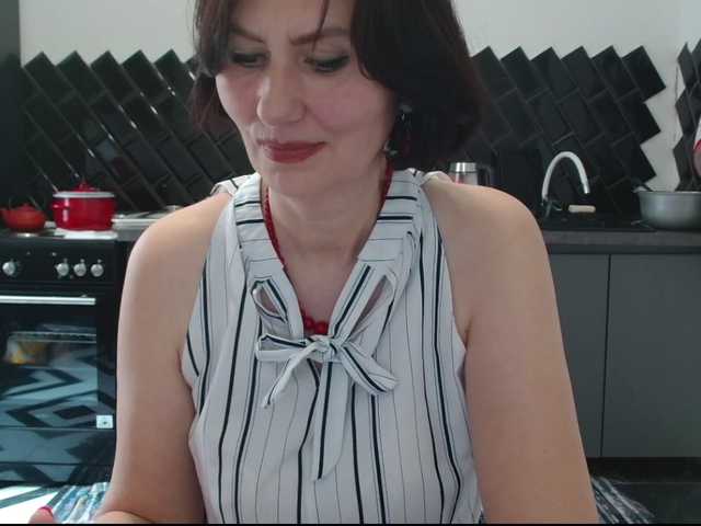 ANGELALADI