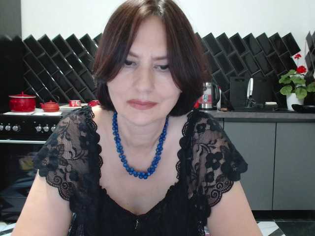 ANGELALADI