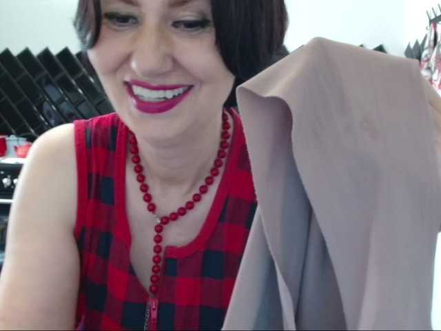ANGELALADI
