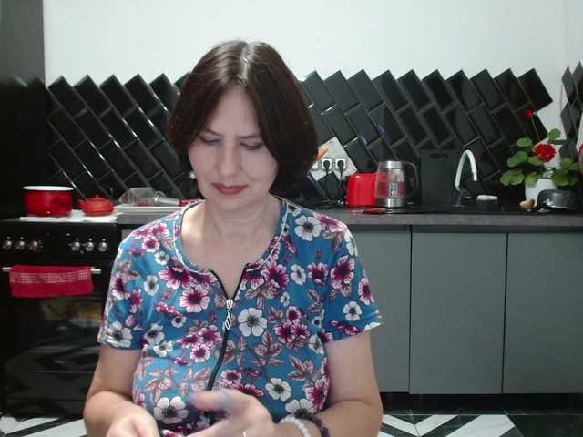 ANGELALADI