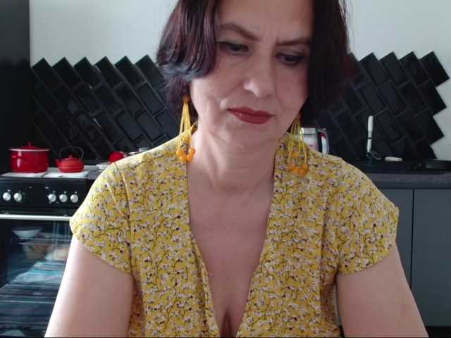 ANGELALADI live cam on BongaCams
