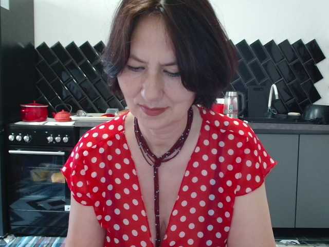 ANGELALADI