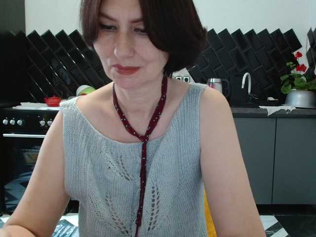 ANGELALADI